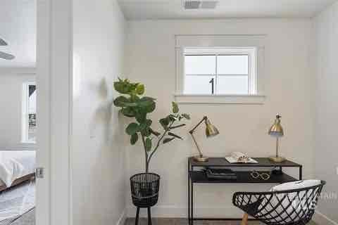 Photo - 1756 E Knobcone Dr