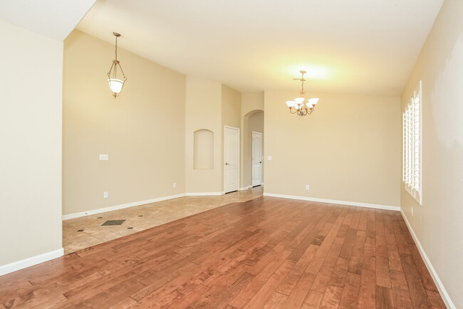 Photo - 2515 W Gambit Trail