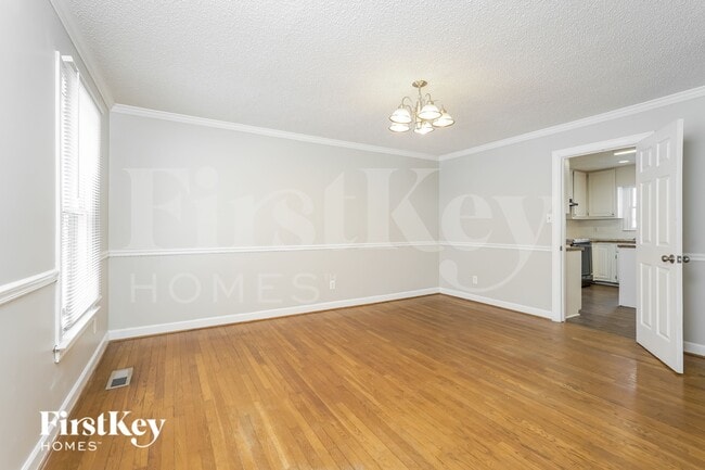 Photo - 3801 Blairwood St