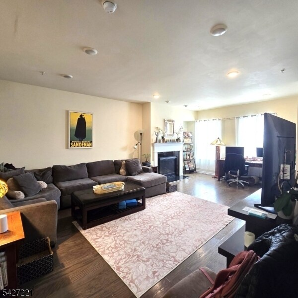 Photo - 76 Albert Ct