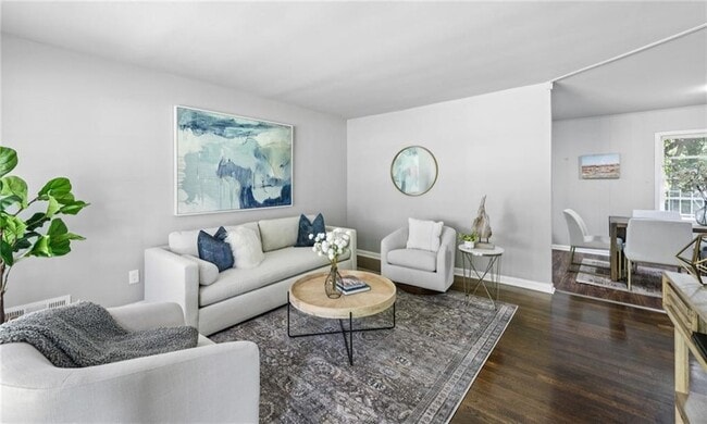 Photo - 3036 Will Rogers Pl SE