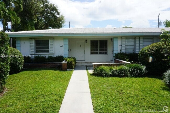 Building Photo - 960 Benevento Ave Unit 960 Rental