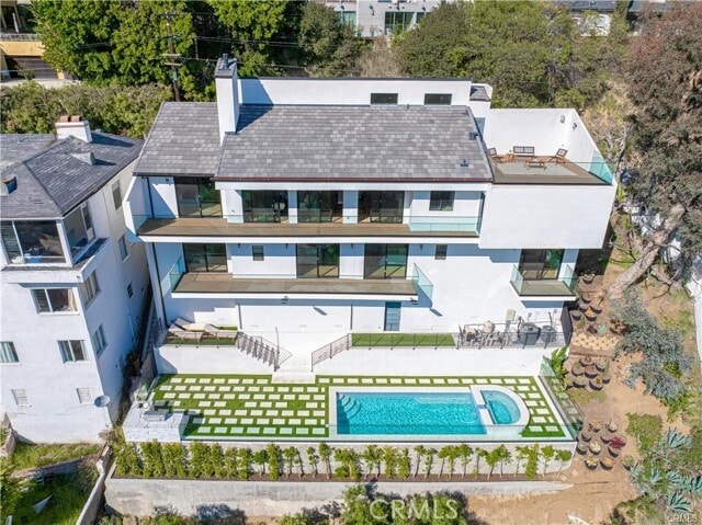 Photo - 8566 Hollywood Blvd