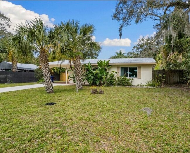 Photo - 515 Cypress Rd