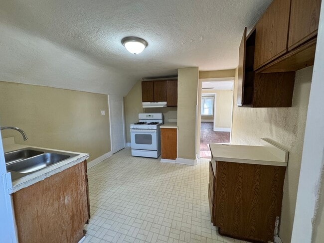 Photo - 2807 Chestnut St Unit 2