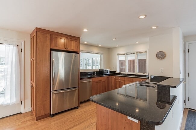 Photo - 34 Karlton Cir