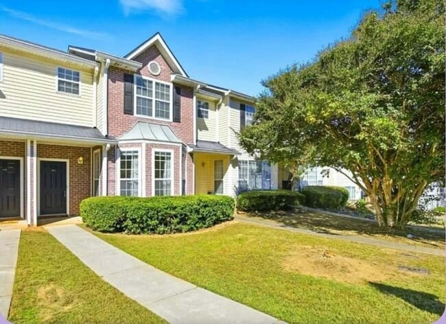 Photo - 257 Odyssey Turn NW