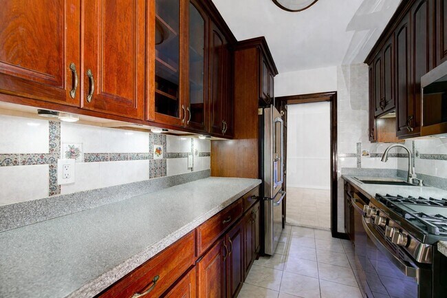 Photo - 7004 JFK Blvd E Unit 7D