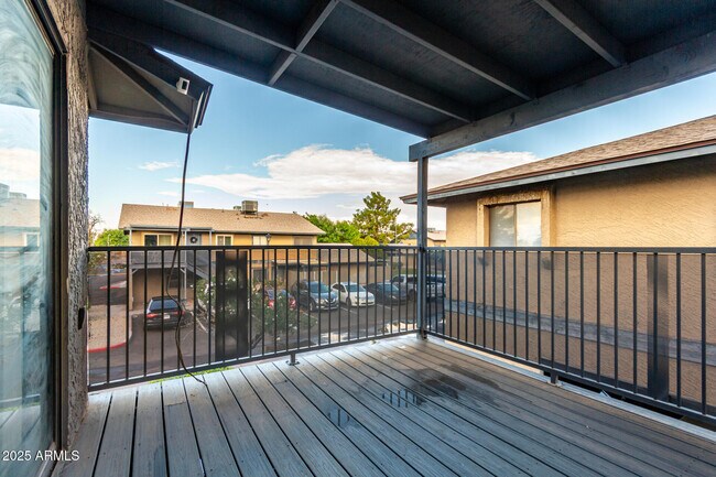 Photo - 286 W Palomino Dr Unidad 184