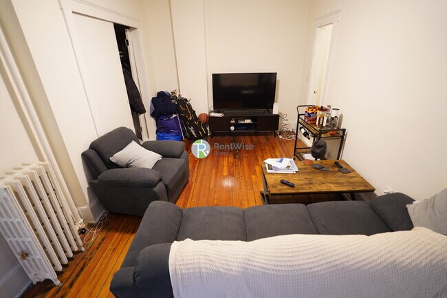 Photo - 43 Joy St Unit 1