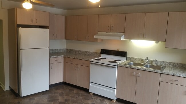 160 River St Unit 160