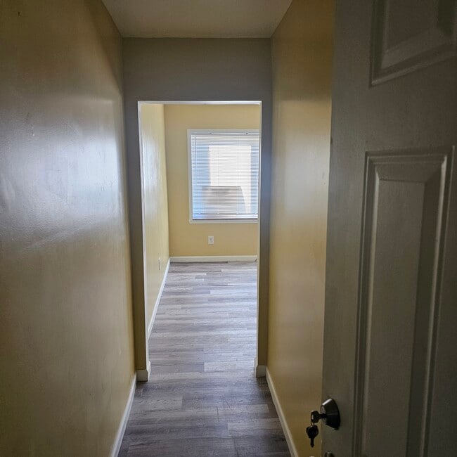 14740 W Chicago