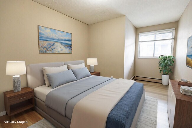 Photo - Chinook Woods