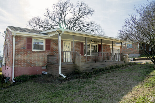 Building Photo - 200 Moncrief Ave Rental