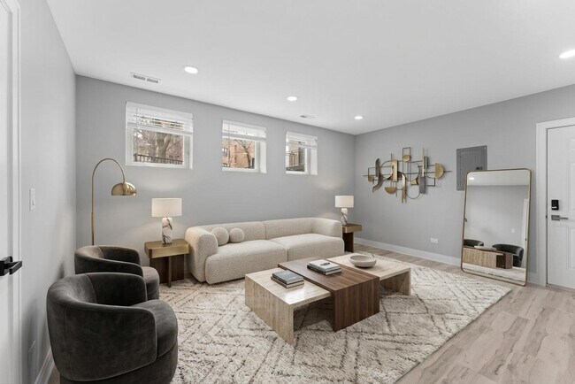 Photo - 7428 N Rogers Ave Unit 1E