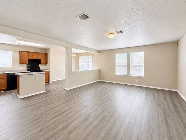 Photo - Spacious 3 Bed / 2.5 Bath in NEISD with Open Layout & 2-Car Garage – $1,795