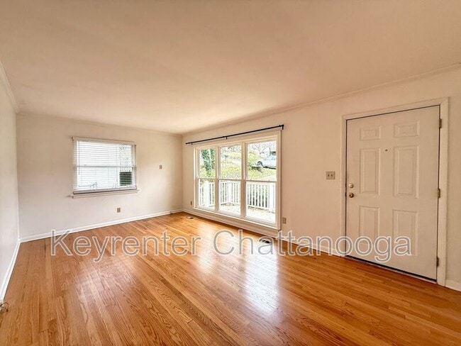 Photo - 1010 Summer St