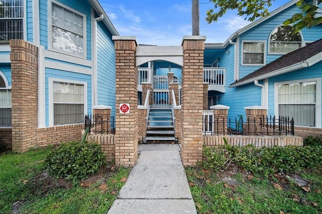 Building Photo - 2751 N Poinciana Blvd Unit 30