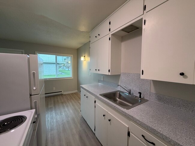 Photo - Gardenside Apartments