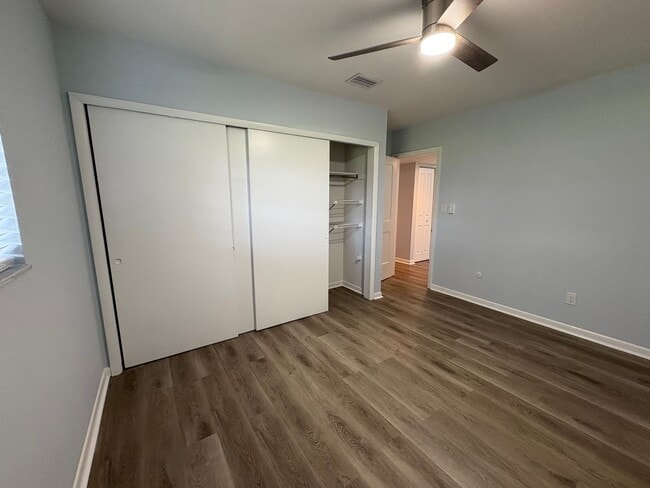 Photo - 2510 Lake Ellen Dr