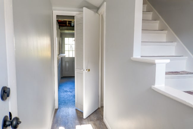 Photo - 526 Magazine St