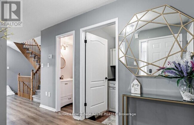 Photo - 18 Preston Ave