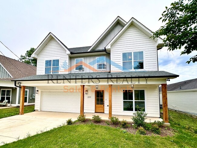 Building Photo - 3BR Home with Office, Bonus Room, Large Kitchen Island, 2-Car Garage & Large Yard – Huntsville Li...