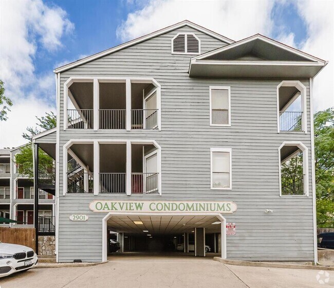 Building Photo - 2901 San Jacinto Blvd Unit 205 Rental