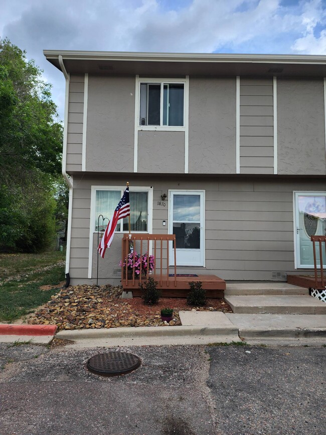 Photo - 1870 Zebulon Dr Townhome