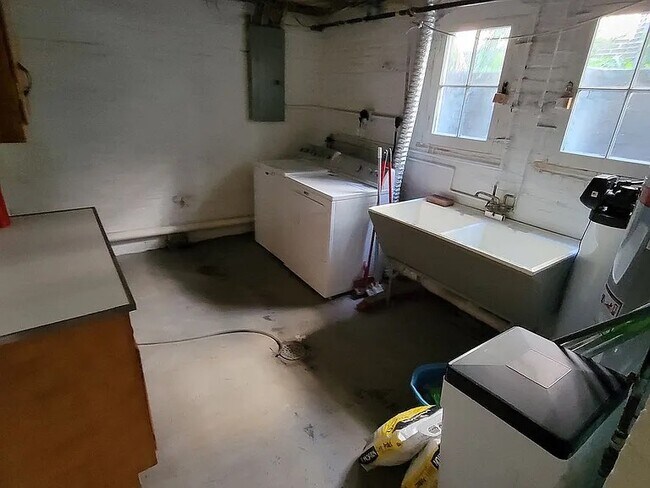 Photo - 3078 N Pennsylvania St