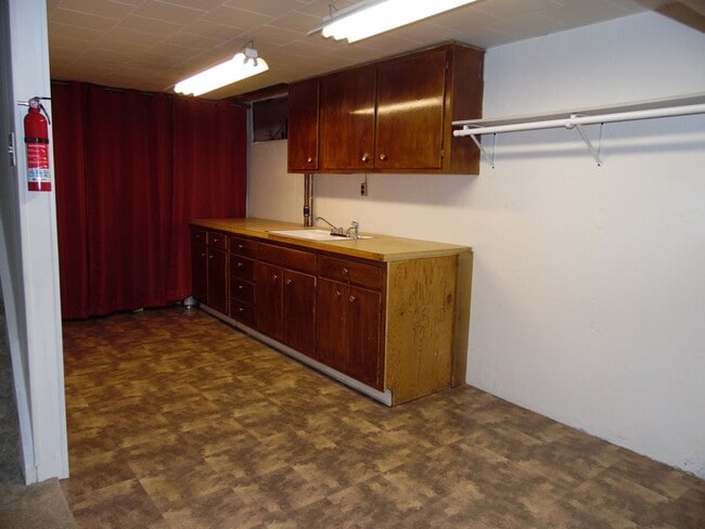 Photo - 7001 Windsor Blvd