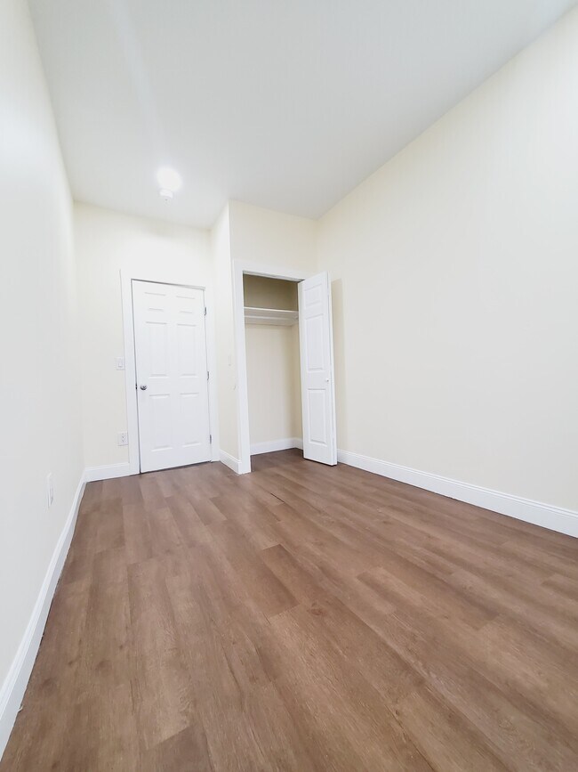 Photo - 418 Avenue C Unit 2