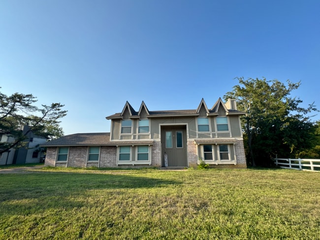 Building Photo - 6925 Calender Rd Rental