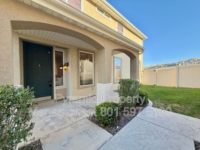 Photo - 1688 W 3180 N