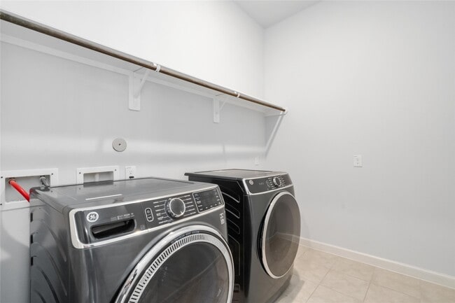 Photo - 1303 Gardenia Dr