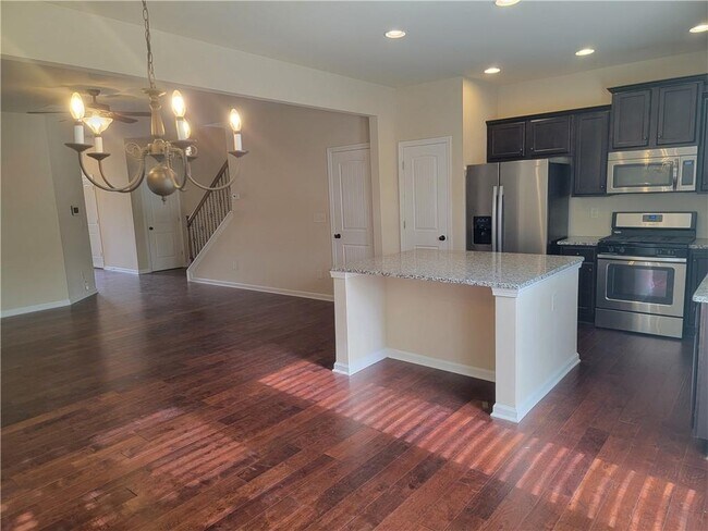 Photo - 2707 Morgan Glen Rd NE