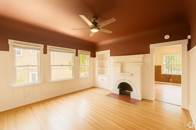 Building Photo - 6319 Idaho St Rental