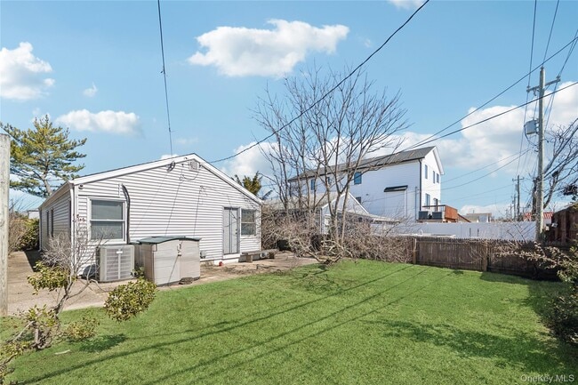 Photo - 714 E Park Ave