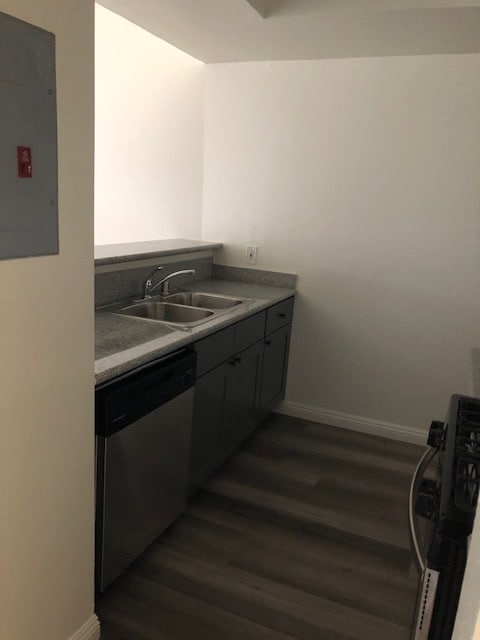 Photo - 1339 N Sycamore Ave Unit 305