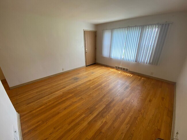 Photo - 2544 J St Unit #2