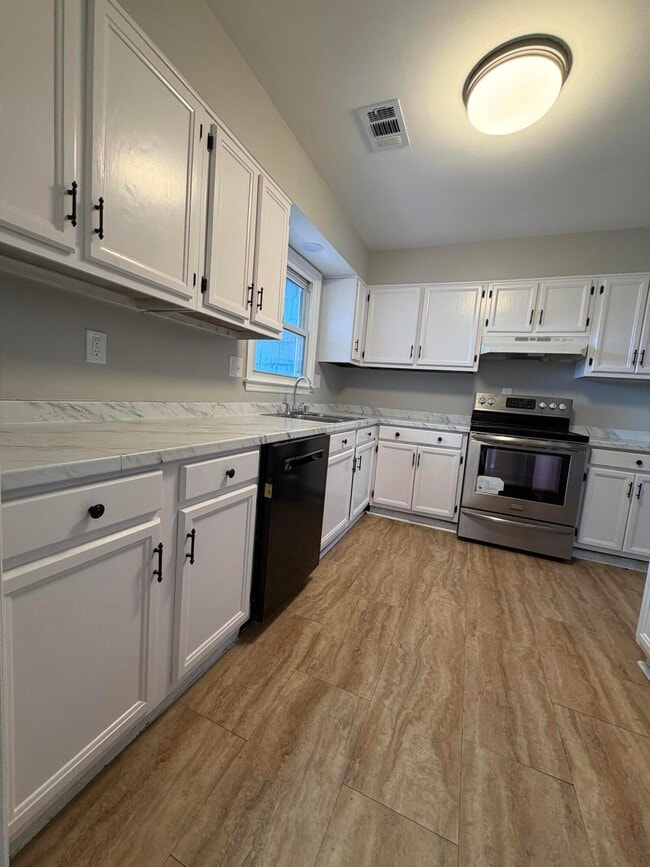 Photo - 321 Hightower Rd