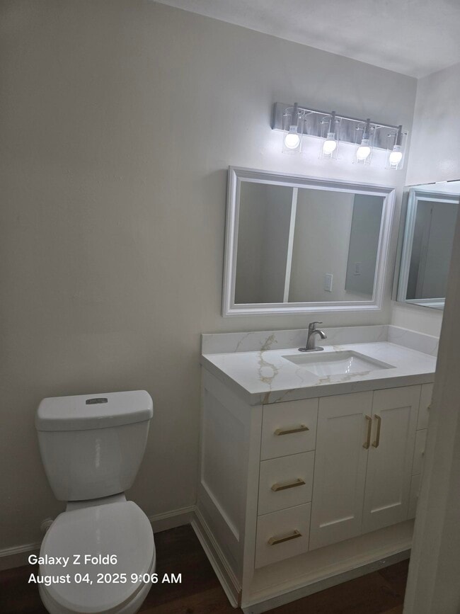 San Carlos Apartments LLC