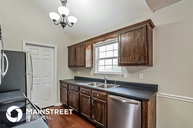 Photo - 7605 Hudlow Ct