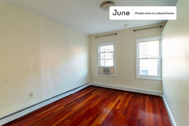 Photo - Room in Shared 5 bed/2 bath home Unit C