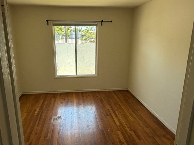 Building Photo - 917 Dwight Way Unit 917 Dwight