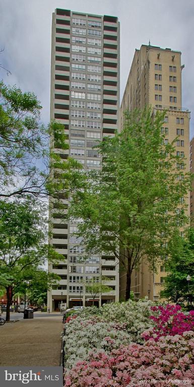 Building Photo - 224 W Rittenhouse Square Unit 1608