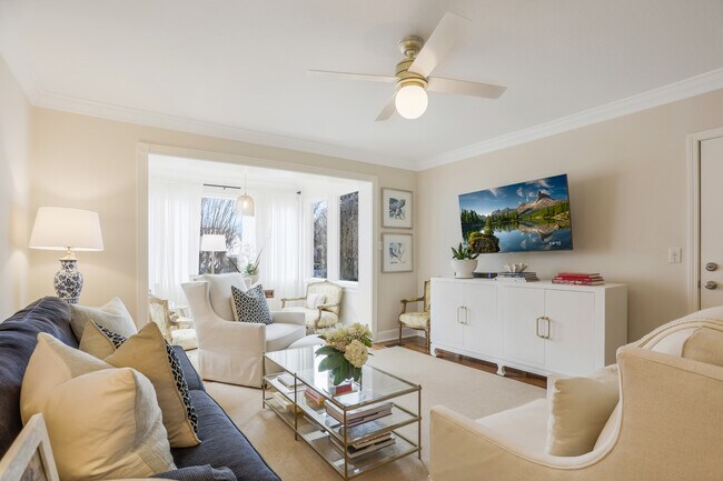 Photo - 115 Peachtree Memorial Dr NW