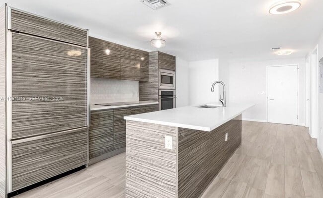 Photo - 460 NE 28th St Unit 3907