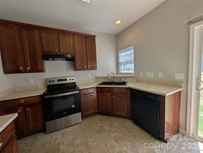 Photo - 12304 Stratfield Pl Cir