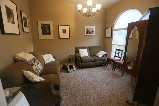 Photo - 554 Hickory Ridge Rd